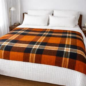 VTG Lambs Wool Tartan Plaid Campfire Blanket – 86" x 60" – Hand-Loomed Style